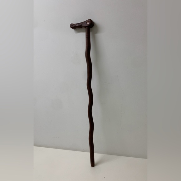 Vtg Craft Made Folk Art Fugural Aligator Head Twisted Wood Walking Stick Cane - Picture 8 of 10